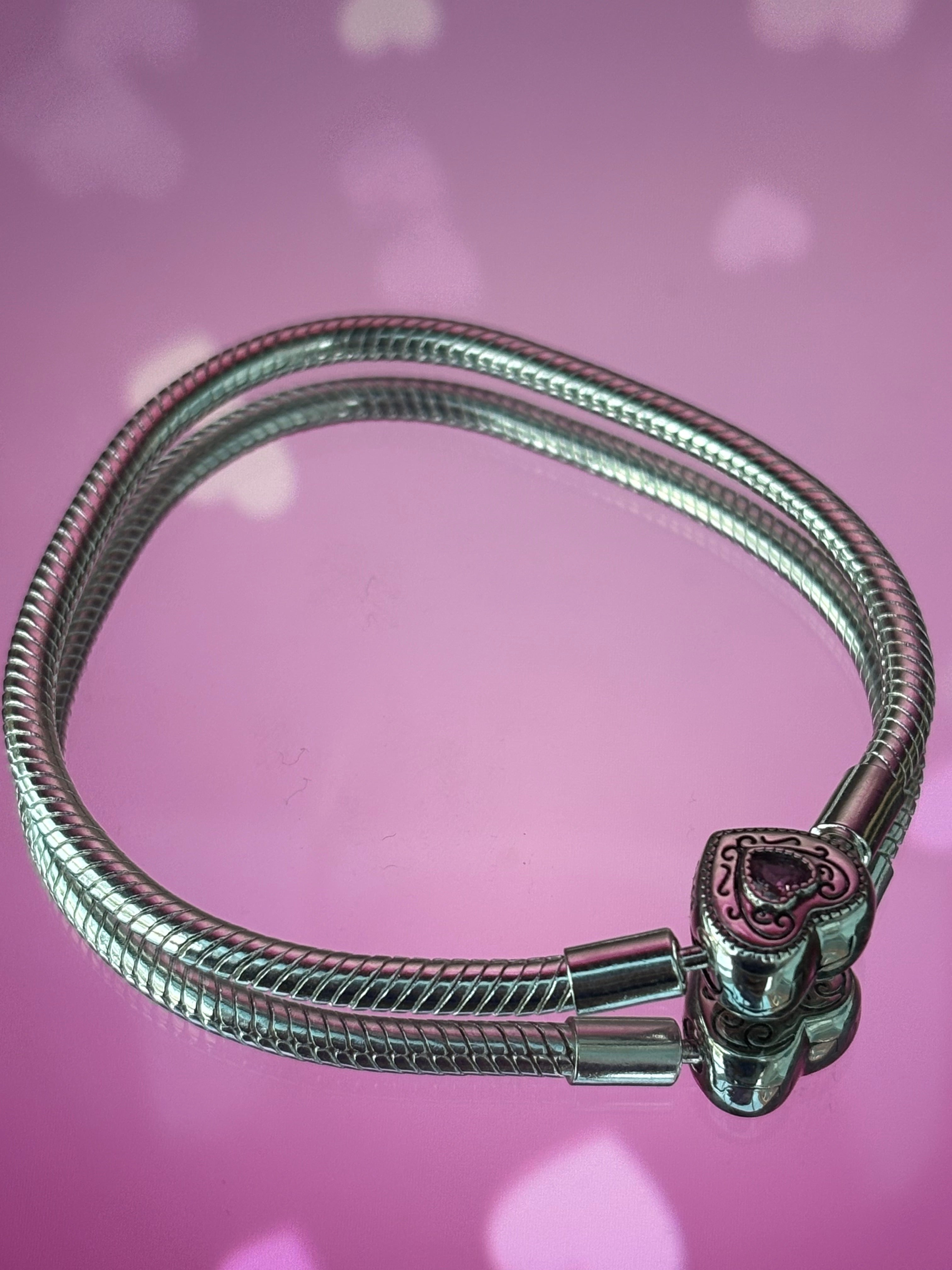 Crystal Heart Clasp Snake chain Bracelet Pink - 925 Silver plated
