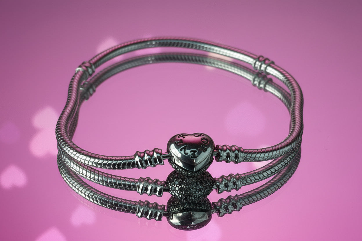 Crystal Heart Clasp Snake chain Bracelet - 925 Silver plated